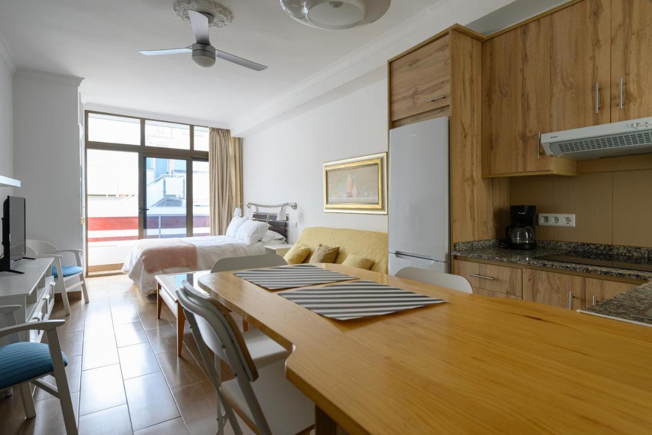 Estudio Con Vistas Al Mar En Las Canteras Las Palmas de Gran Canaria Exterior photo